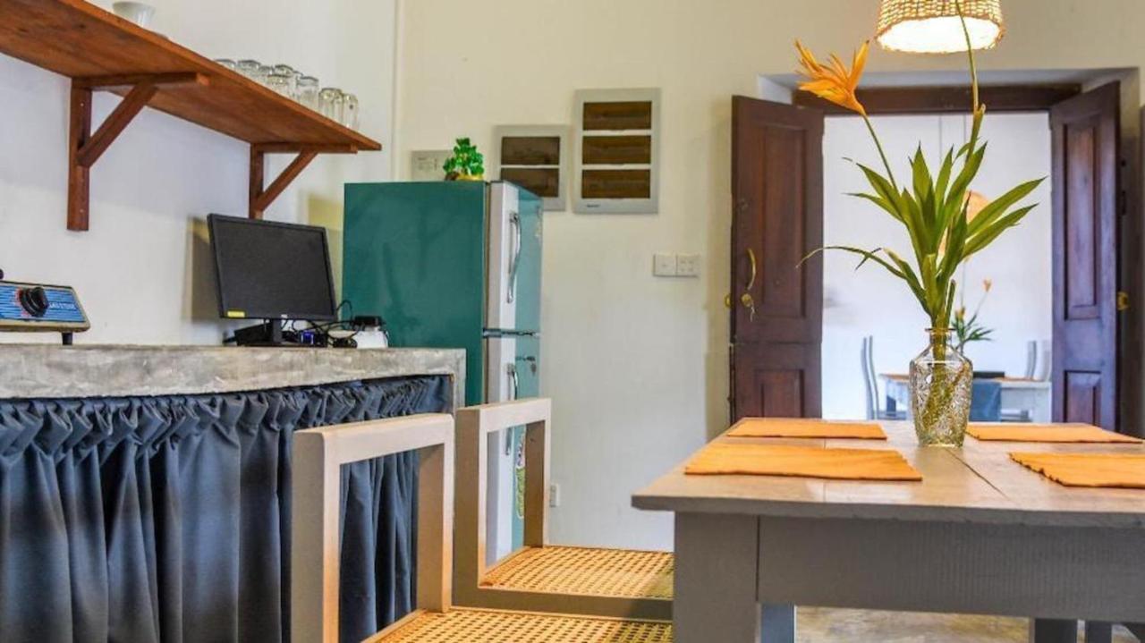 Antique Ceylon Villa Ahangama Buitenkant foto